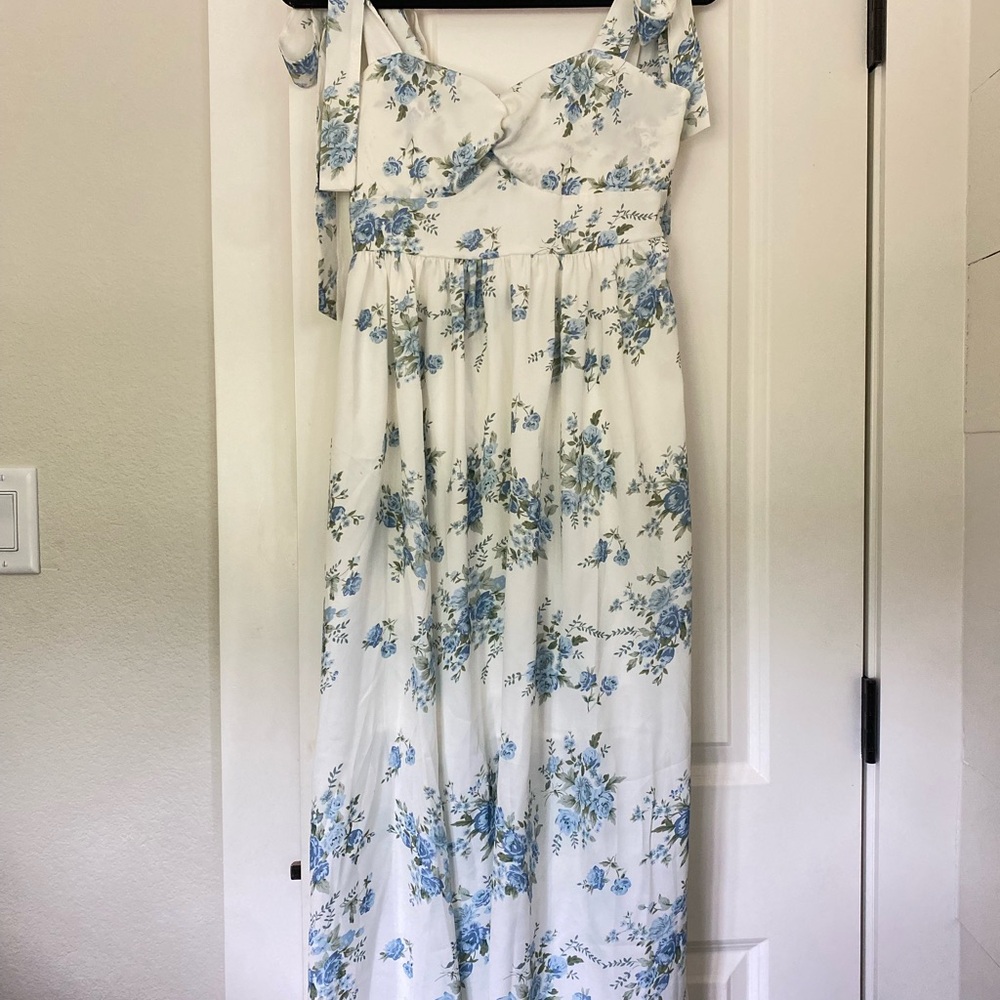 Floral Blue and White Midi/Maxi Dress